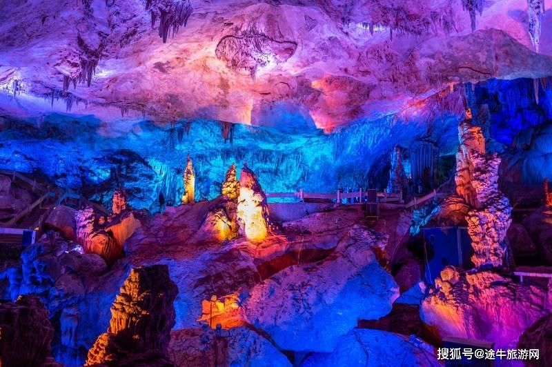 八连胜登顶榜首！元旦大战辽宁笑到最后，赵继伟末节下起三分雨！